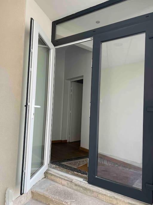 Cosy T3 Centre Reims/Pkg Prive Apartment Exterior photo
